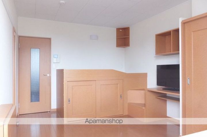 レオパレスアサガオ101の居間