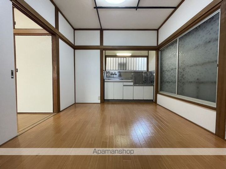 つくば荘の居間