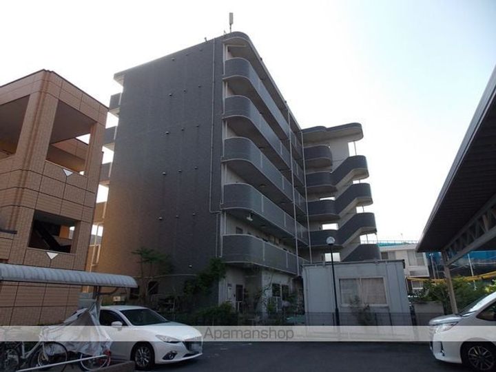 愛知県小牧市堀の内5丁目の賃貸マンションの外観