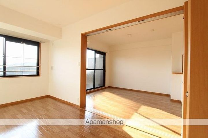 バレーフィールド仏生山館303の内装