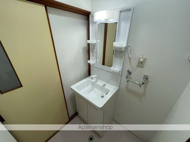 クリスタルマンションのその他画像