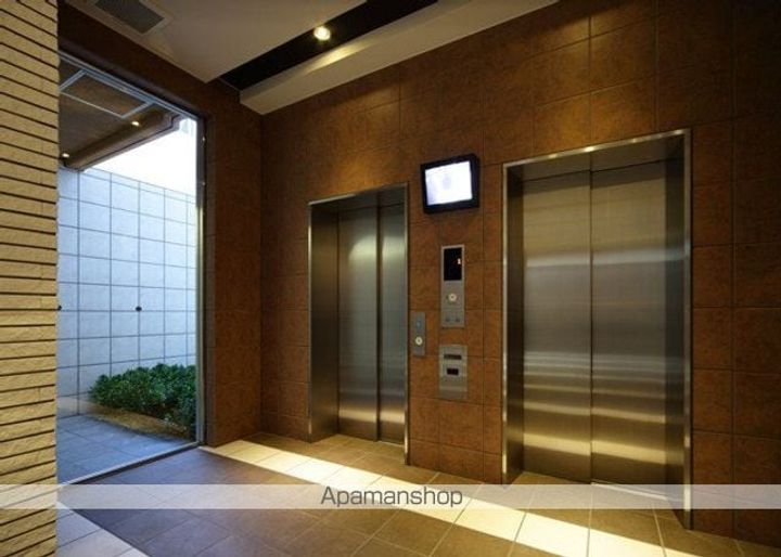 プライマル森下(旧フィットエル森下)の外観