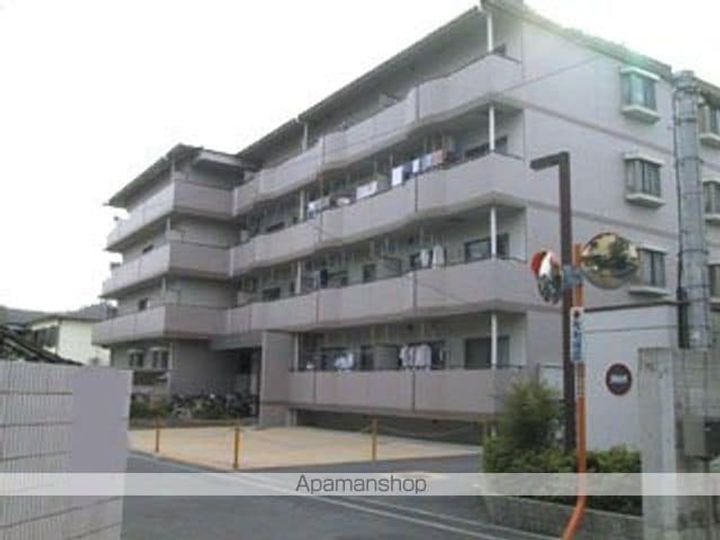 大阪府岸和田市春木旭町の賃貸マンションの外観