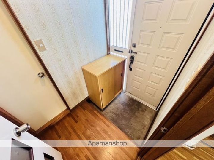 ロジュマンジャンティ(ロジュマンジャンティ)101の玄関