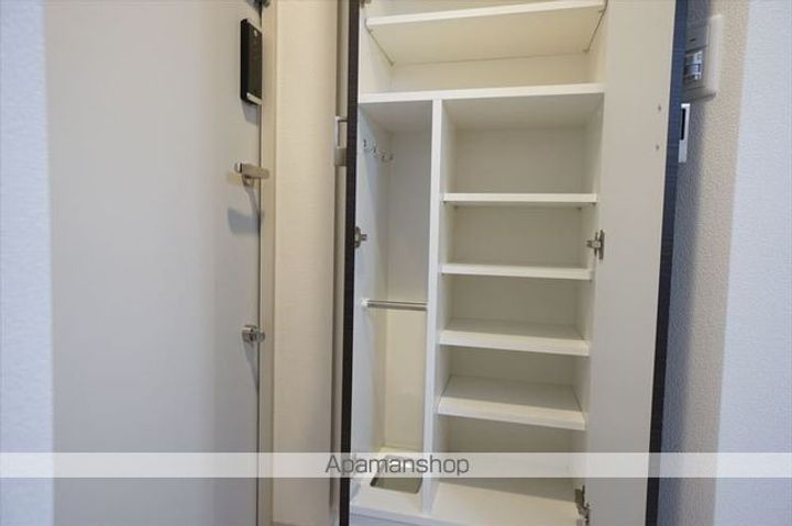 愛知県名古屋市東区泉2丁目の賃貸マンション503の内装