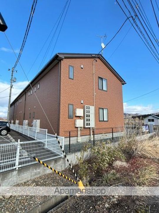 バーンサバイ102の外観
