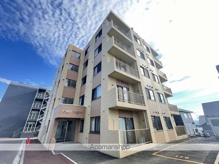 AVANT GARDEⅤ(アヴァンギャルドファイブ)の外観