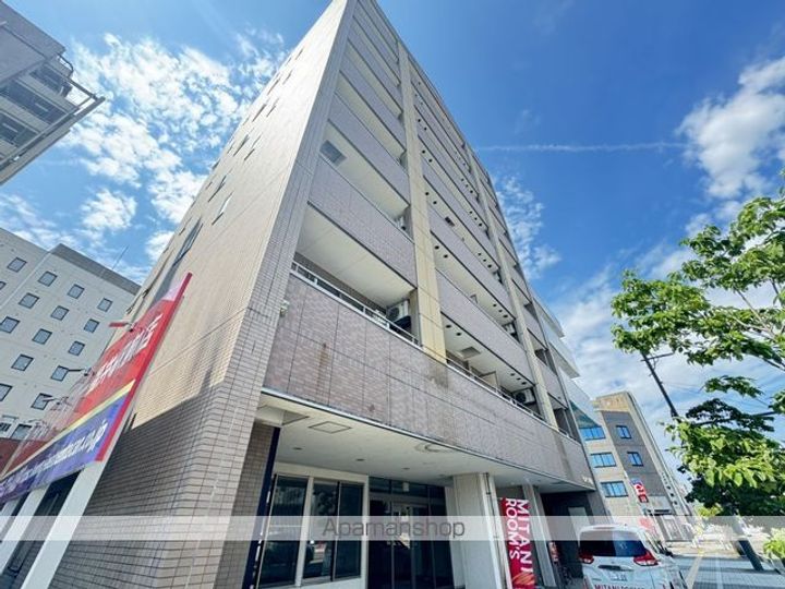 モルゲン駅東401の外観