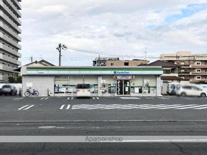 パープルオリエンテの周辺