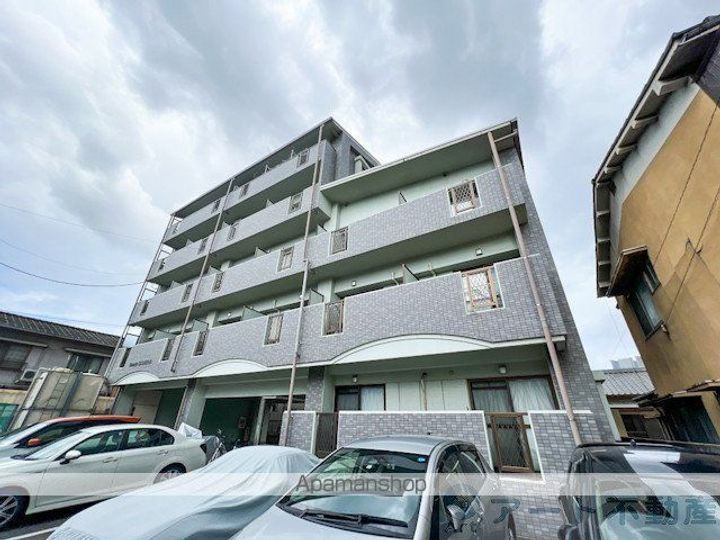 愛媛県松山市和泉北1丁目の賃貸マンションの外観