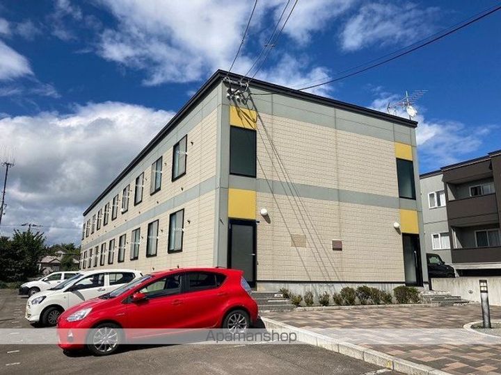 北海道亀田郡七飯町本町3丁目の賃貸アパートの外観