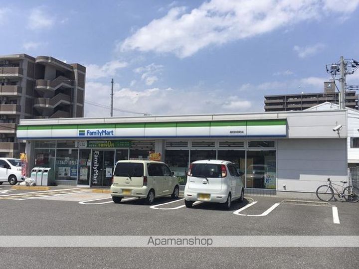 メゾンド・ガトーの周辺