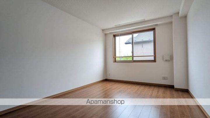 グランルーム203の居間