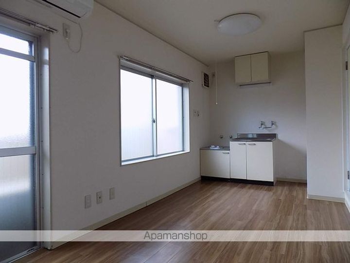 トキワコーポ1Dの居間