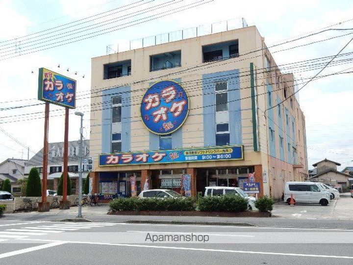 岡山県岡山市南区三浜町1丁目の賃貸アパートの周辺