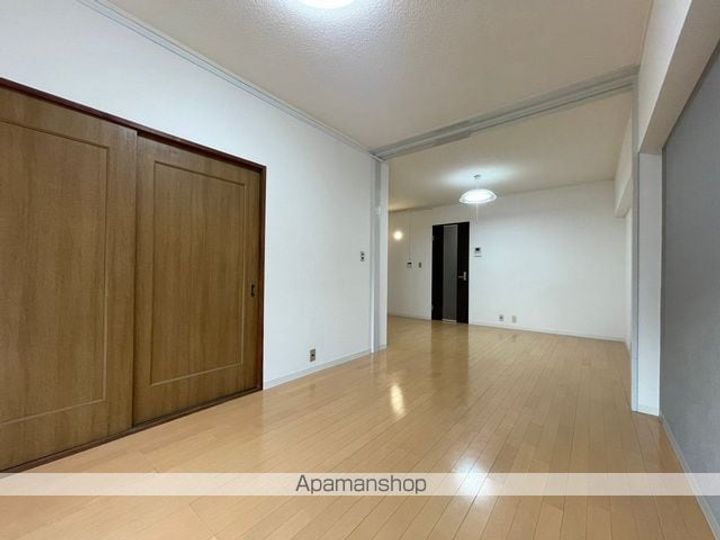 八王子セントラルマンション106の内装