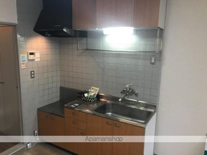 コンフォール壱番館のキッチン