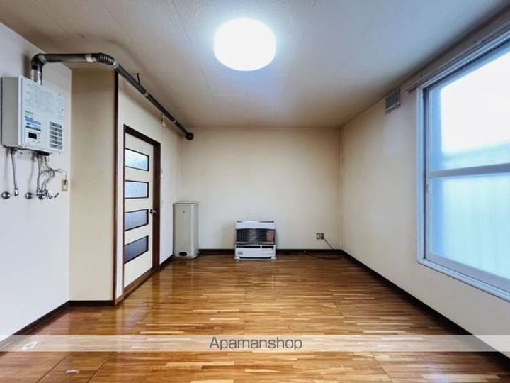 ロジュマンジャンティ(ロジュマンジャンティ)101の居間