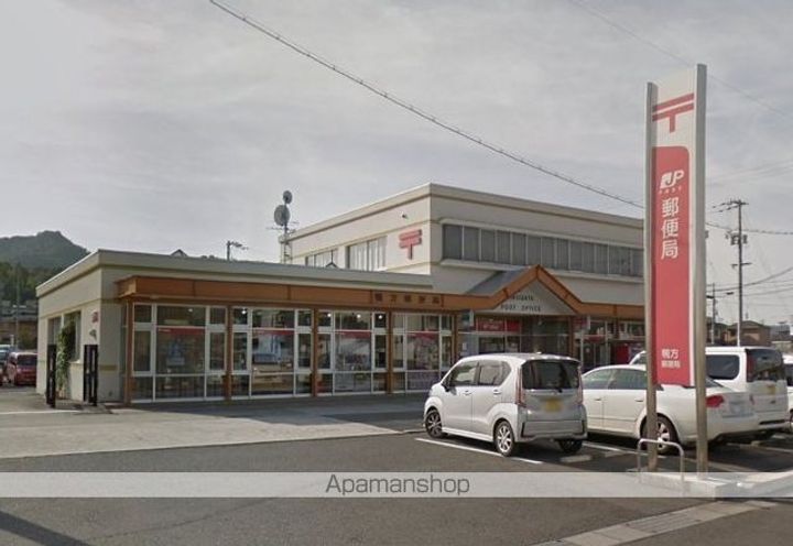 鴨方駅前シックスインの周辺