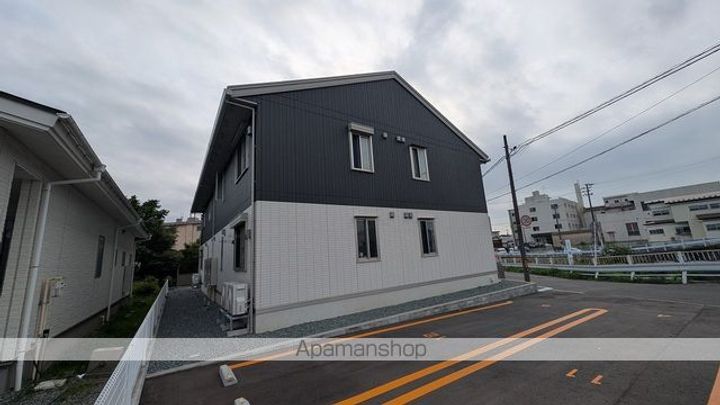 トリシア刈穂橋の外観