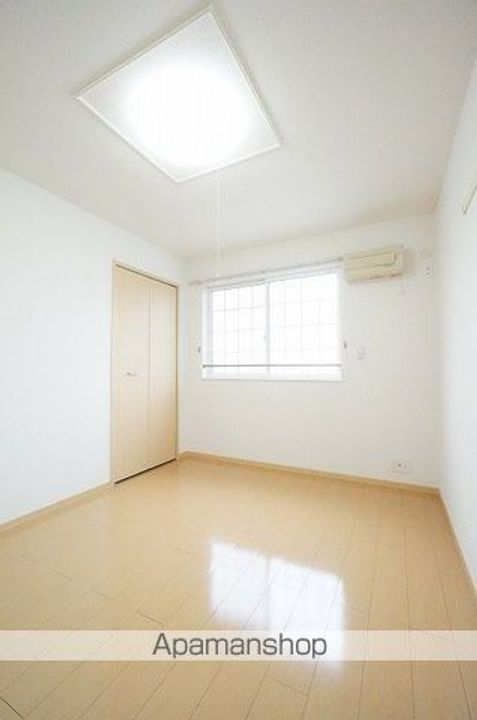 プリート・ビオラのその他画像