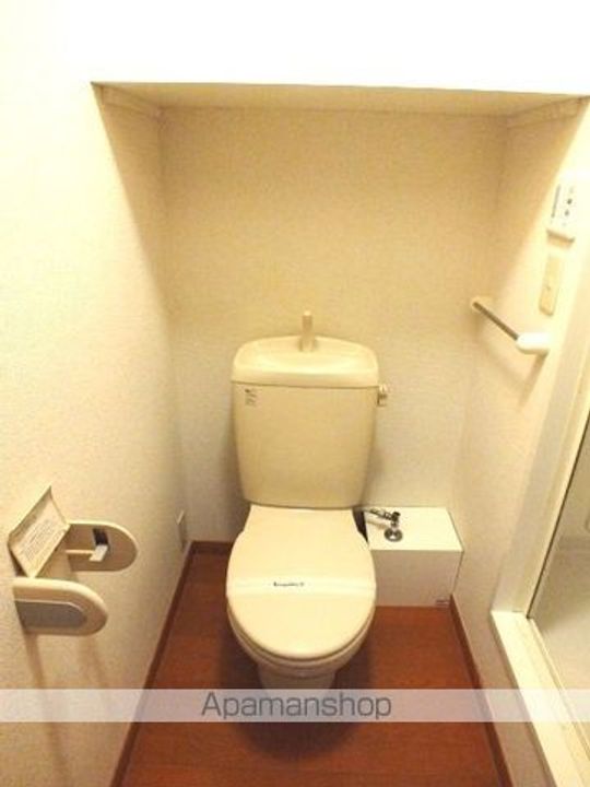 レオパレスUフォンターナの居間