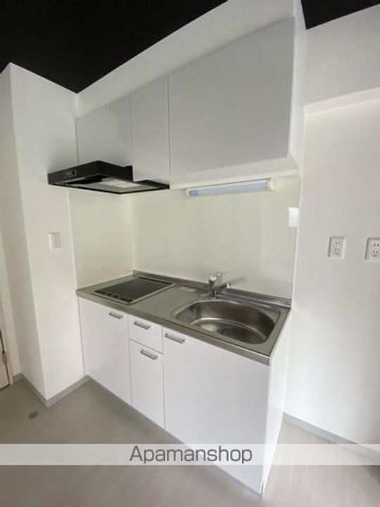 プレシャスタイム中央町ツインタワー南301のキッチン