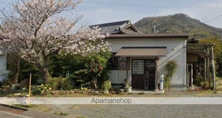 香川県高松市植松町の賃貸アパートの周辺