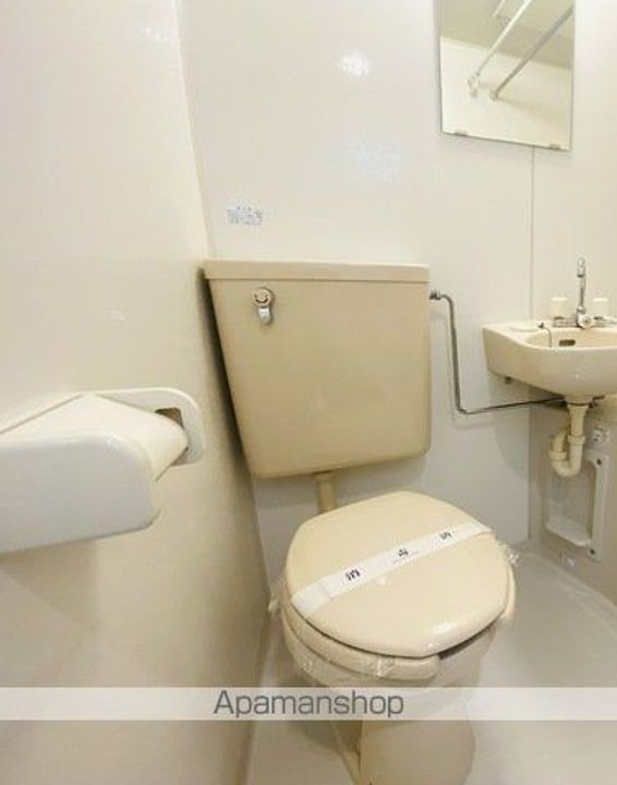 東京都台東区東上野4丁目の賃貸アパートの風呂