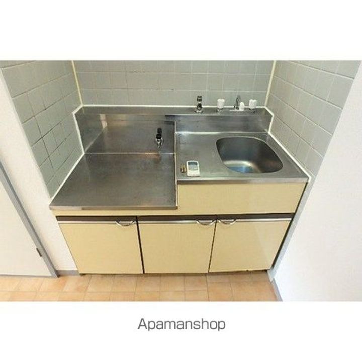 ハセベ椿森コーポのキッチン