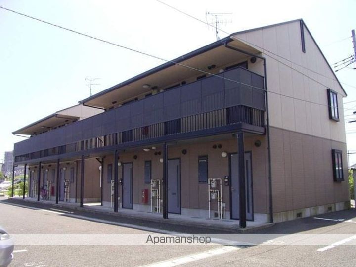 ディアスタウンE206の外観