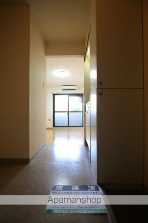 スカイコート久我山の玄関