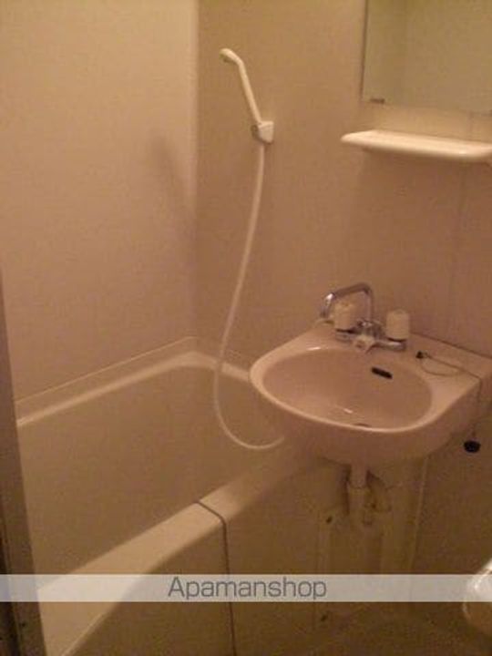 レオパレスYS212の風呂