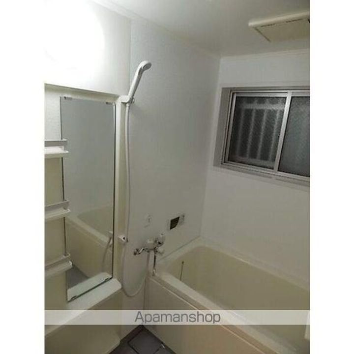 メゾン親名の風呂