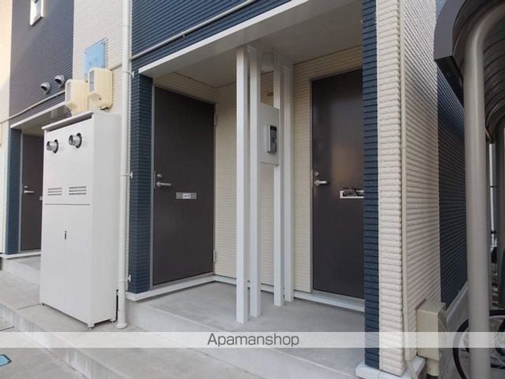 レオネクスト福住101の外観