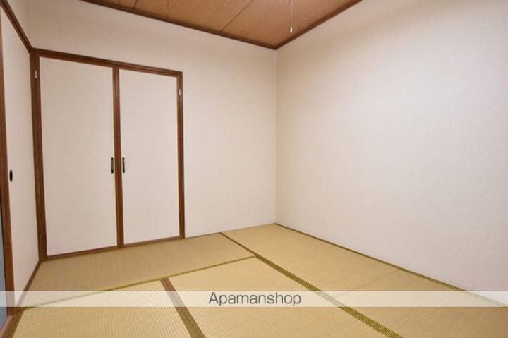 第2シャトウはまなす106の内装