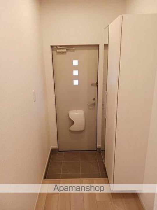 ウィング吉田の玄関