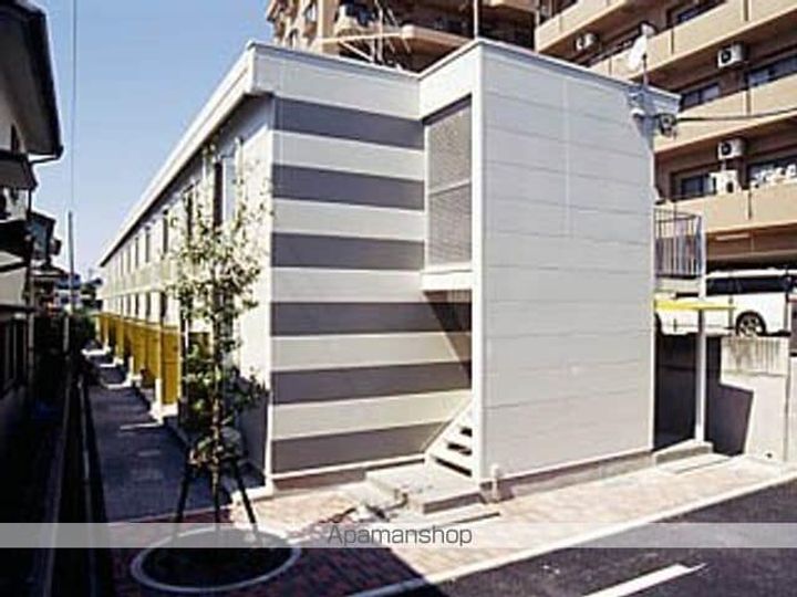 レオパレスヴェルブィルの外観