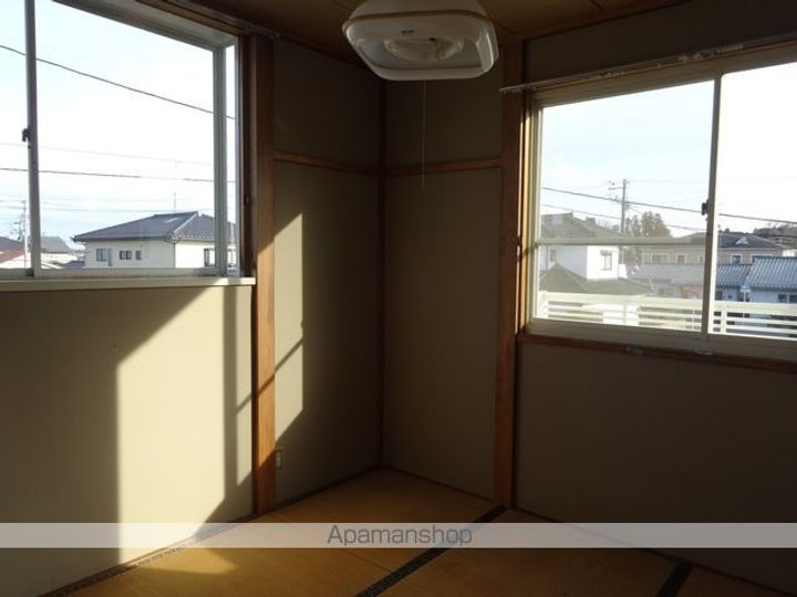 イーグルカワヌマⅠ201の居間