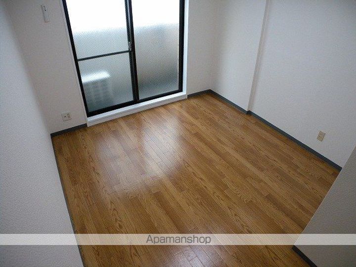 モンシャトー松戸Ⅱの居間