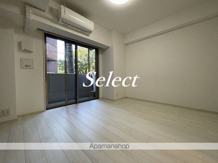 ベルシード横濱大通り公園の居間