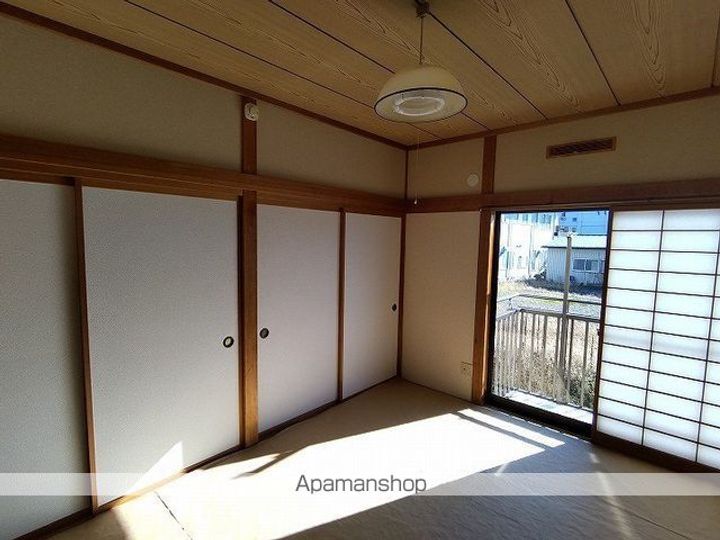 アメニティー県A棟B棟A202の内装