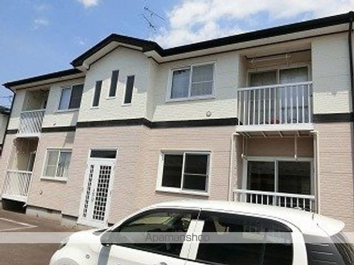 フラワーパーク III棟の外観