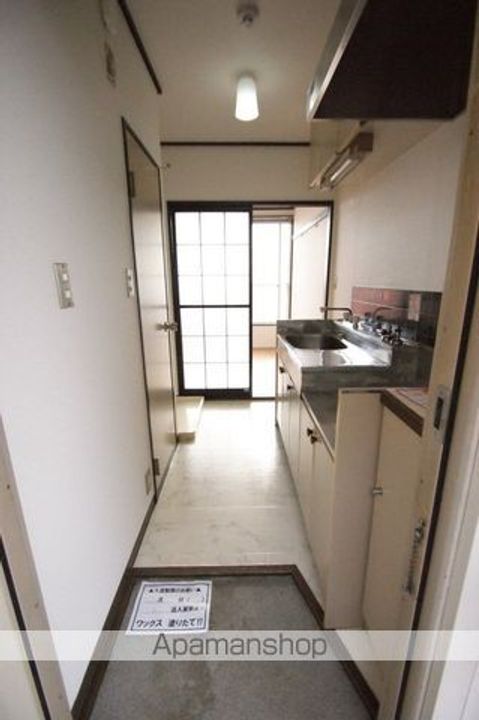 宮山ハイツの玄関