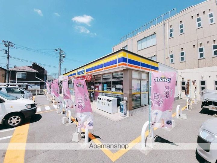 レオパレス竹山弐番館の周辺