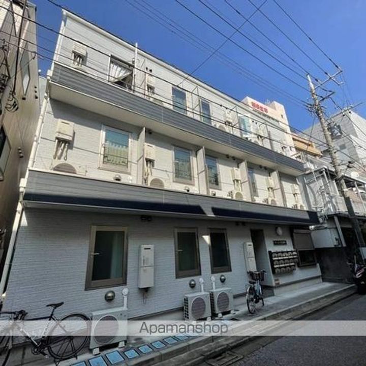 東京都足立区千住仲町の賃貸アパートの外観