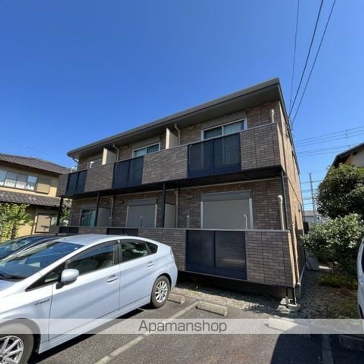 ハイツ神宮103の外観