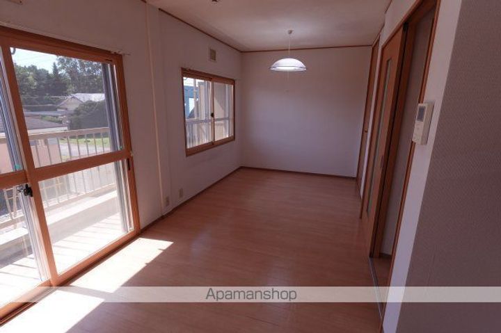 マンション鹿内の内装