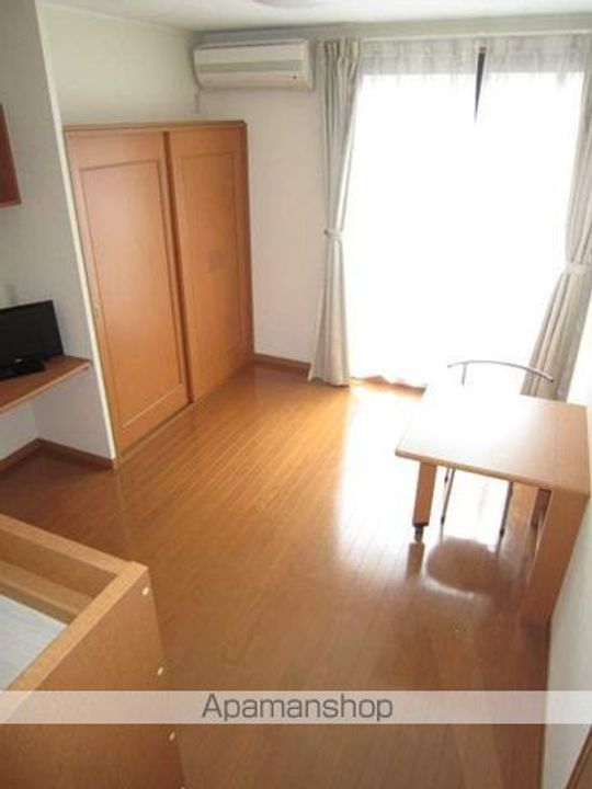 レオパレスドリームコートの居間