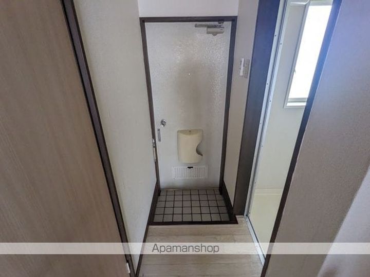 エクセレンス滝沢Ⅰ105の玄関